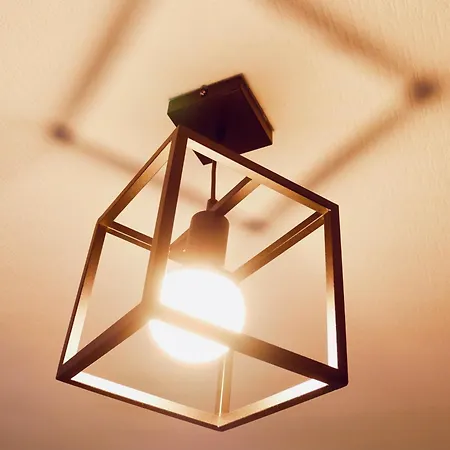 Apartment - Wifi - Train Station - Bridgi *